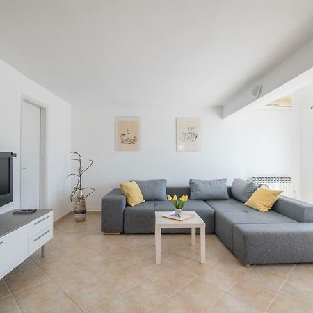 Apartment Lavanda Premantura Zewnętrze zdjęcie