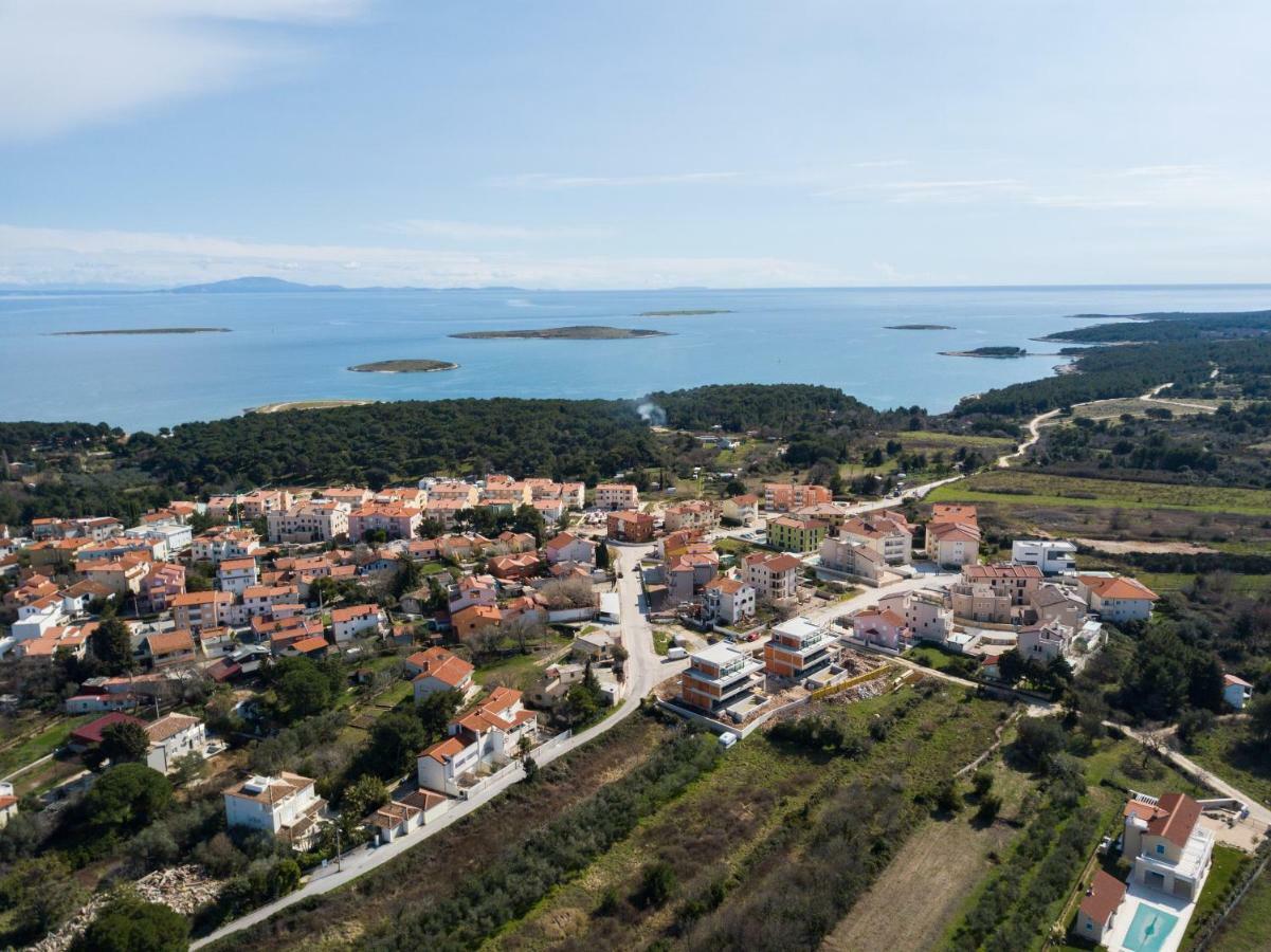 Apartment Lavanda Premantura Zewnętrze zdjęcie