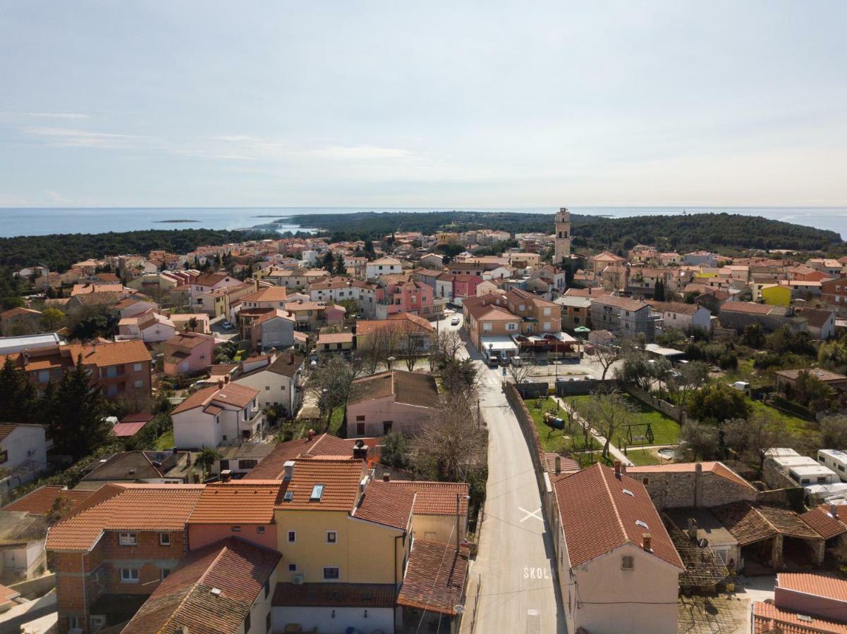 Apartment Lavanda Premantura Zewnętrze zdjęcie