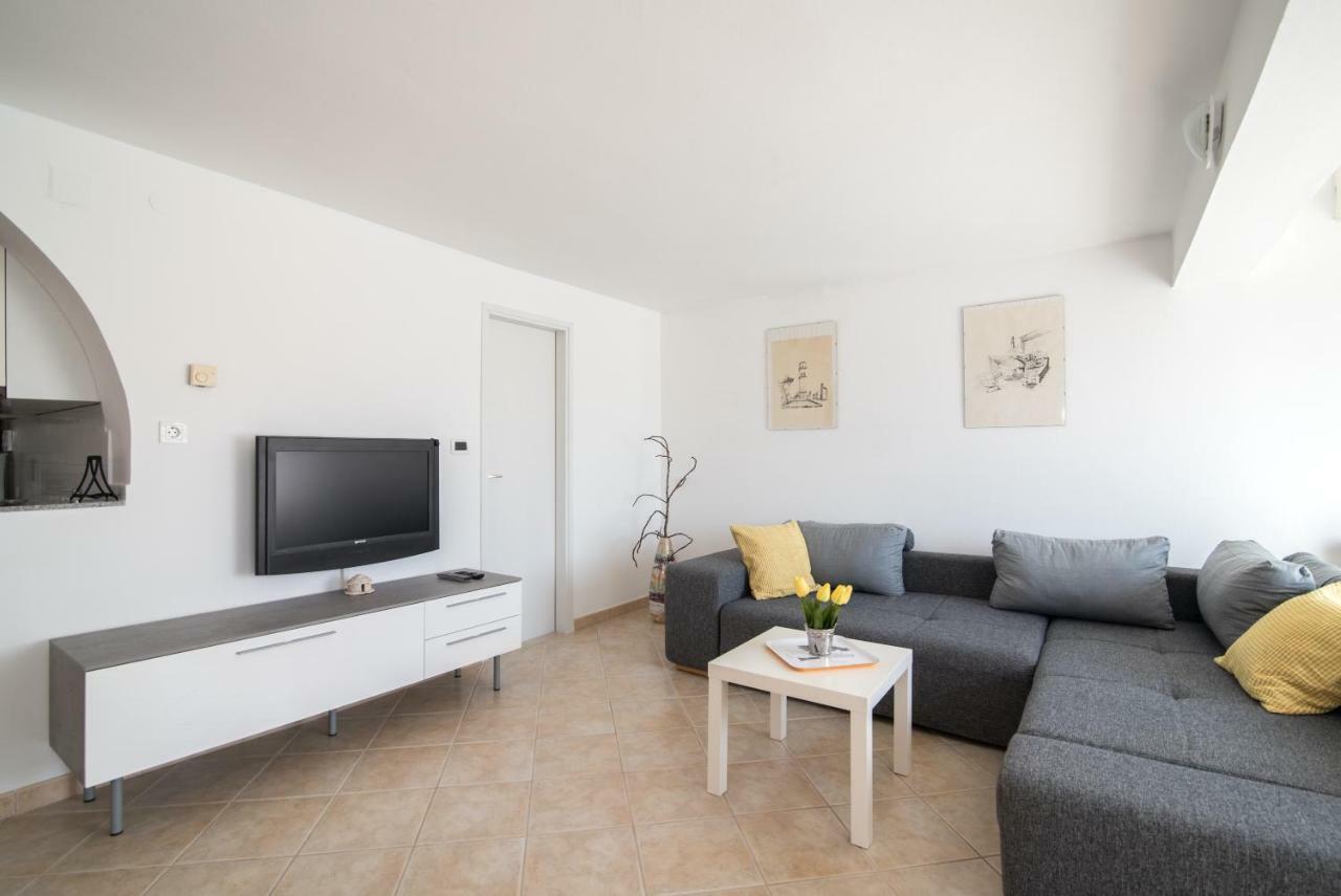 Apartment Lavanda Premantura Zewnętrze zdjęcie