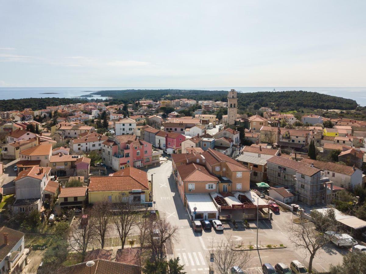 Apartment Lavanda Premantura Zewnętrze zdjęcie