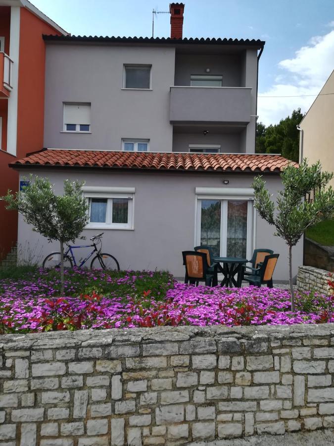 Apartment Lavanda Premantura Zewnętrze zdjęcie